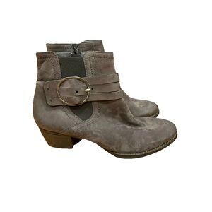Paul Green Gray Leather Ankle Boots Size 6.5